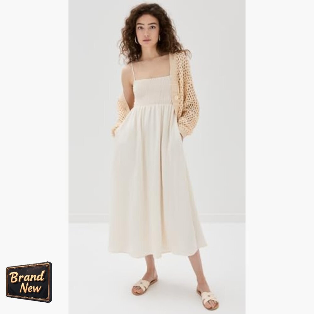 Lightweight Maxi Dress with Smocked Bodice and Pockets - Picture 2 of 6
